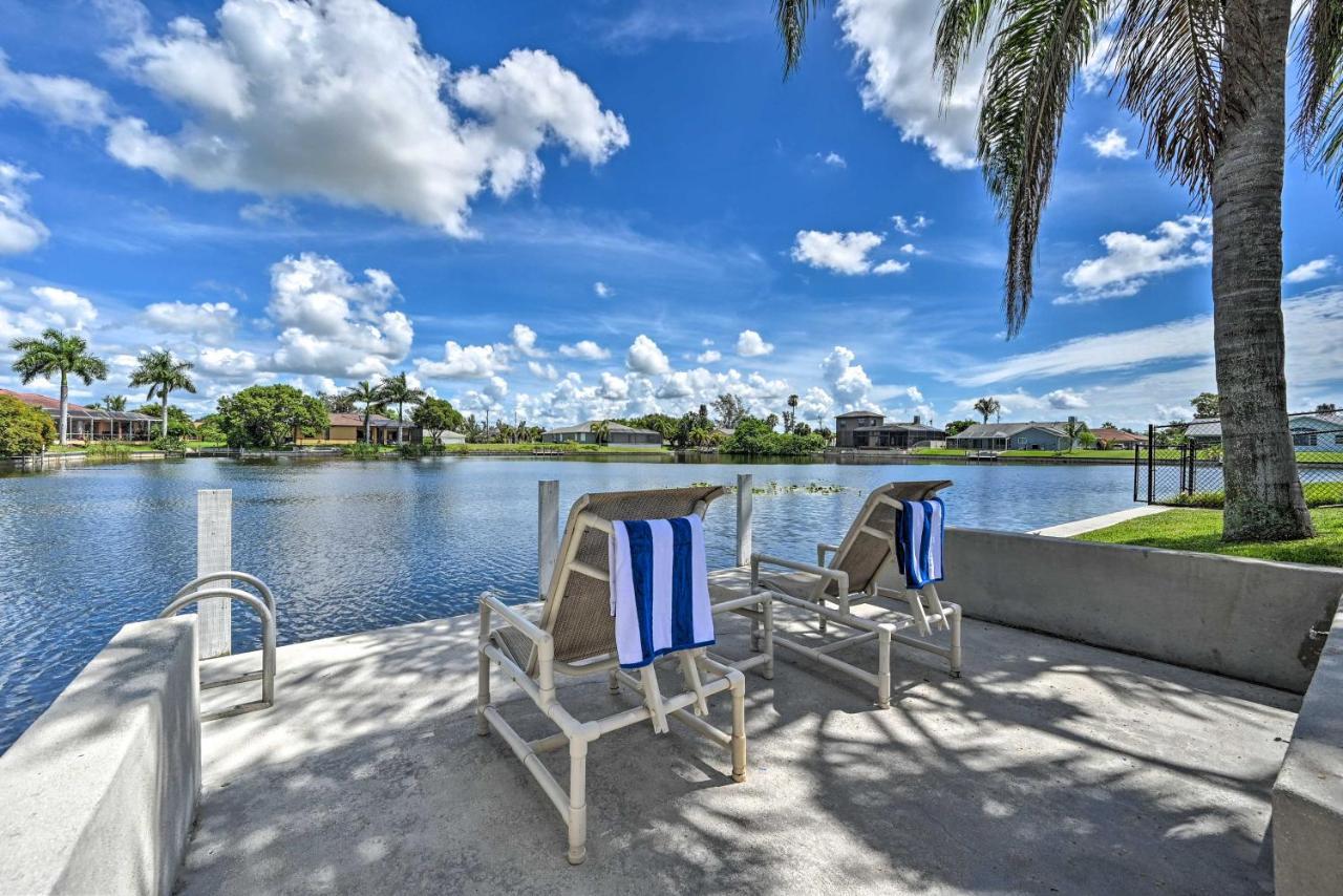 Pet-Friendly Escape With Dock And Kayaks In Cape Coral Villa Buitenkant foto