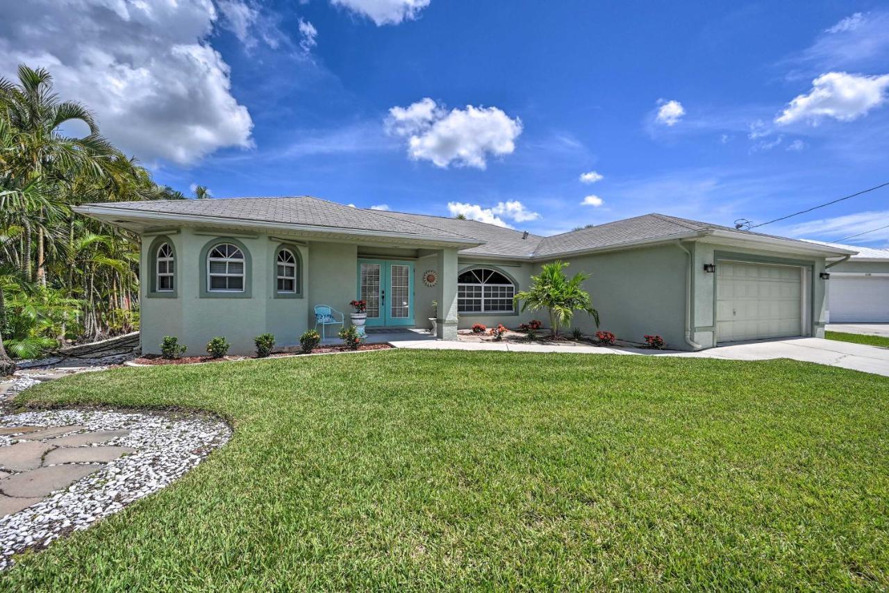 Pet-Friendly Escape With Dock And Kayaks In Cape Coral Villa Buitenkant foto