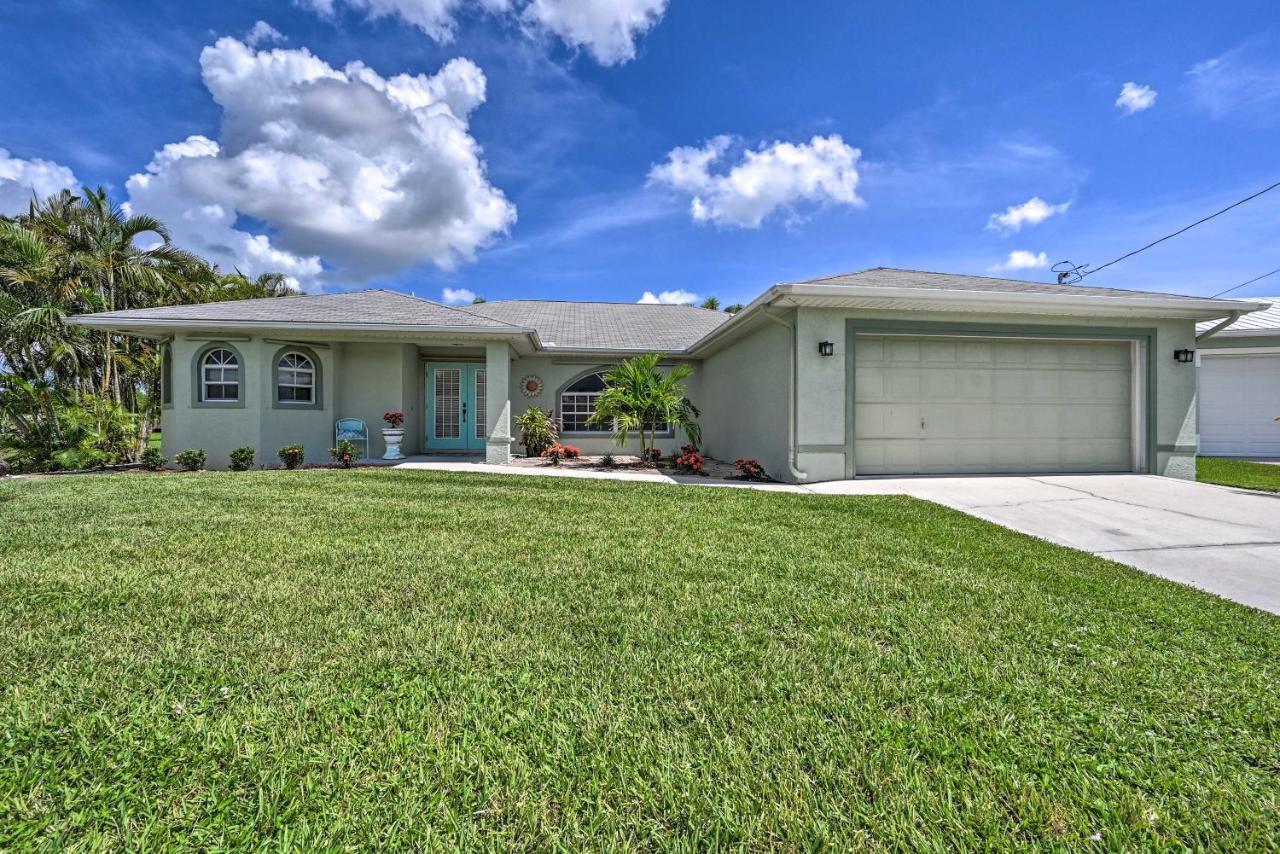 Pet-Friendly Escape With Dock And Kayaks In Cape Coral Villa Buitenkant foto